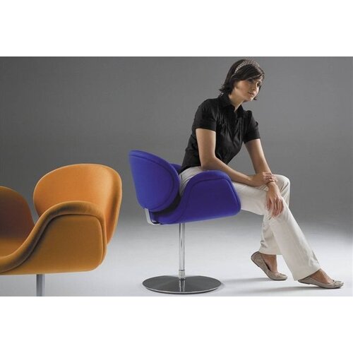 Artifort Artifort Little Tulip stoel