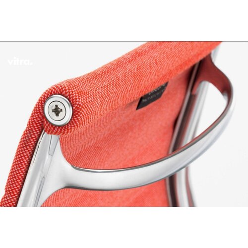 Vitra Vitra EA 104 stoel Vitra Vitra EA 104 stoel