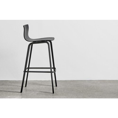 Magnus Olesen Magnus Olesen Butterfly kruk Magnus Olesen Magnus Olesen Butterfly kruk