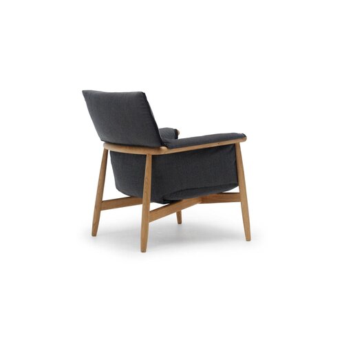 Carl Hansen & Søn Carl Hansen & Søn Embrace Lounge Chair Carl Hansen & Søn Carl Hansen & Søn Embrace Lounge Chair