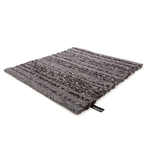 Miinu Miinu MNU 22 en MNU 44 karpetten | tapijt Miinu Miinu MNU 22 en MNU 44 karpetten | tapijt