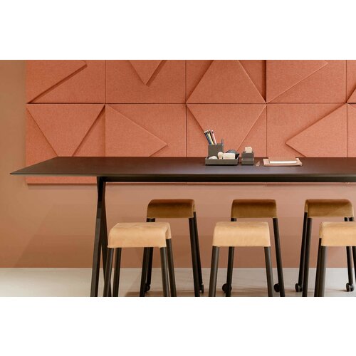 Johanson Johanson Peak Table