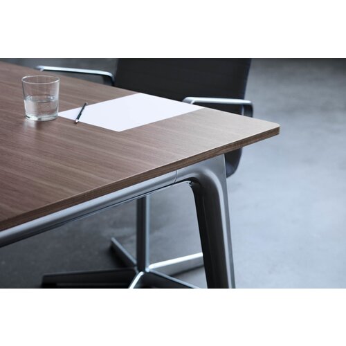 Fritz Hansen Fritz Hansen Pluralis vergadertafel