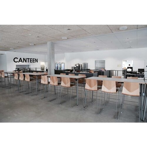 Four Design Four Design Four Real tafel Four Design Four Design Four Real tafel