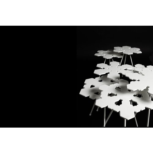 Offecct Offecct Snowflakes Bijzettafel