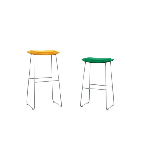 Cappellini Cappellini Hi Pad Stool barkruk Cappellini Cappellini Hi Pad Stool barkruk