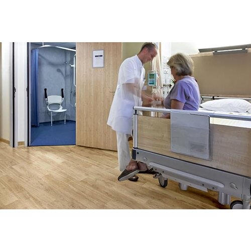 Forbo Flooring Forbo Flooring Step Surestep Wood antislip vinyl vloer