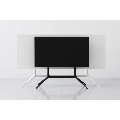 Kristalia Kristalia Elephant Table