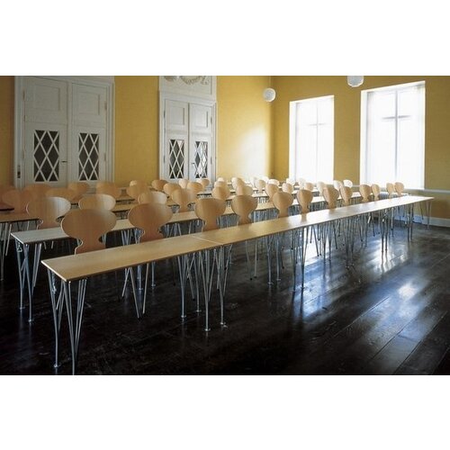 Fritz Hansen Fritz Hansen Table