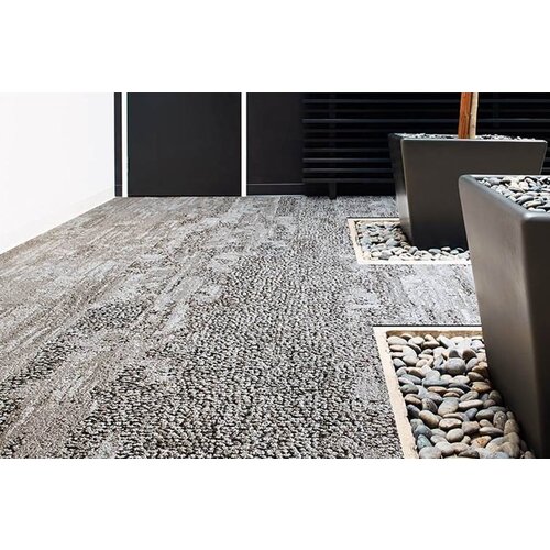 Interface Interface Human Nature 820 tapijtstroken /-planks