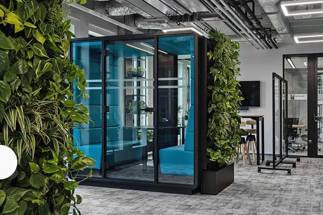 Biophilic kantoordesign 