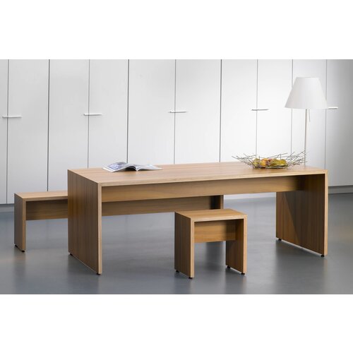 Lande Lande Cheek bank