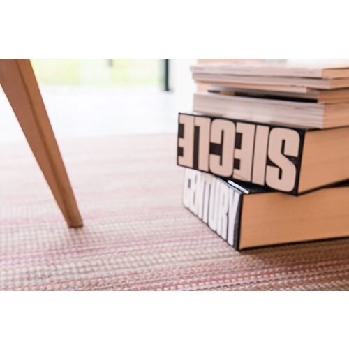 Leoxx Leoxx Haute Couture City Stripe Louis de Poortere tapijt Leoxx Leoxx Haute Couture City Stripe Louis de Poortere tapijt