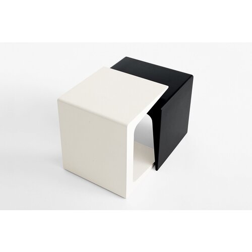 Kristalia Kristalia CU bijzettafel