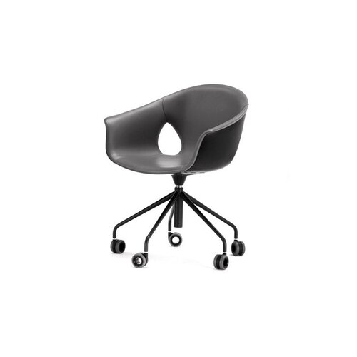 Poltrona Frau Poltrona Frau Ginger stoel