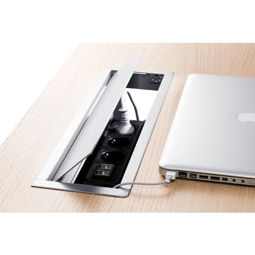 Wiesner Hager Wiesner Hager NFT tafel Wiesner Hager Wiesner Hager NFT tafel