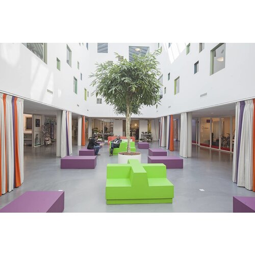 Quinze and Milan Quinze and Milan Seattle Cross Bank