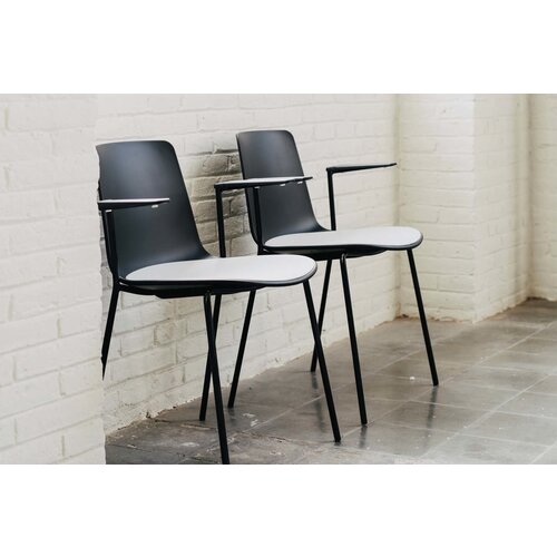 Enea Enea Lottus stoel Enea Enea Lottus stoel