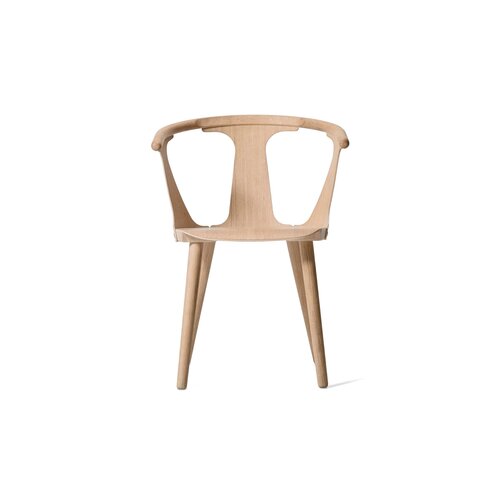 &Tradition &amp;Tradition In Between Chair