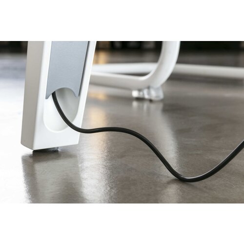 Thonet Thonet 1500 en Thonet 1510 tafels