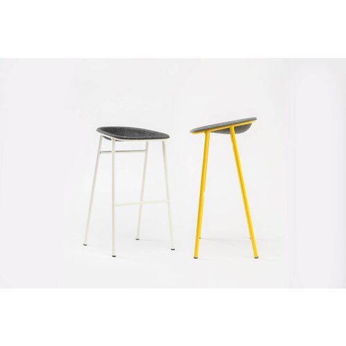 De Vorm De Vorm LJ 3 barkruk De Vorm De Vorm LJ 3 barkruk